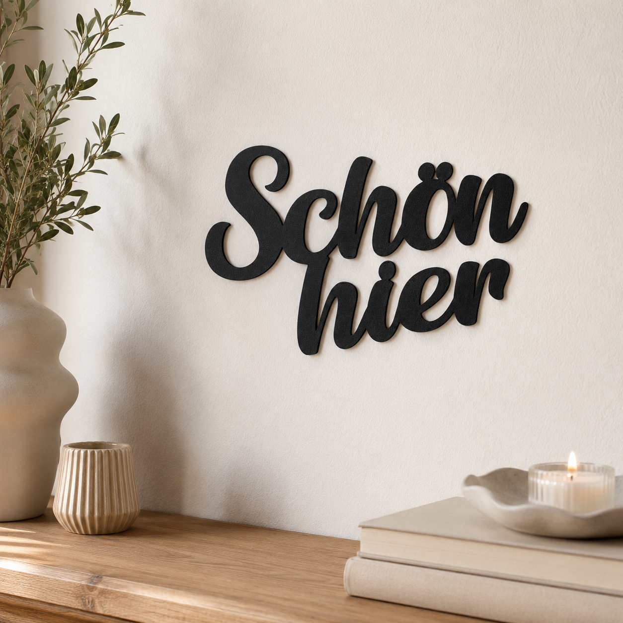 Klebendes Schön Hier Schild als moderne Wanddekoration – Produktansicht 7