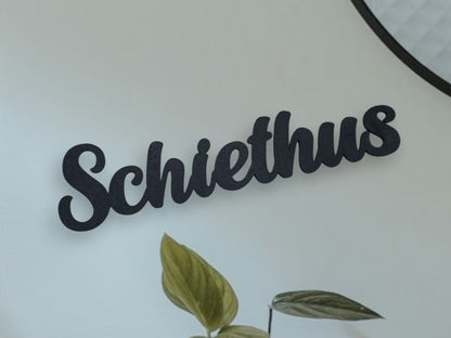 Klebendes Schiethus Türschild als moderne Türdekoration