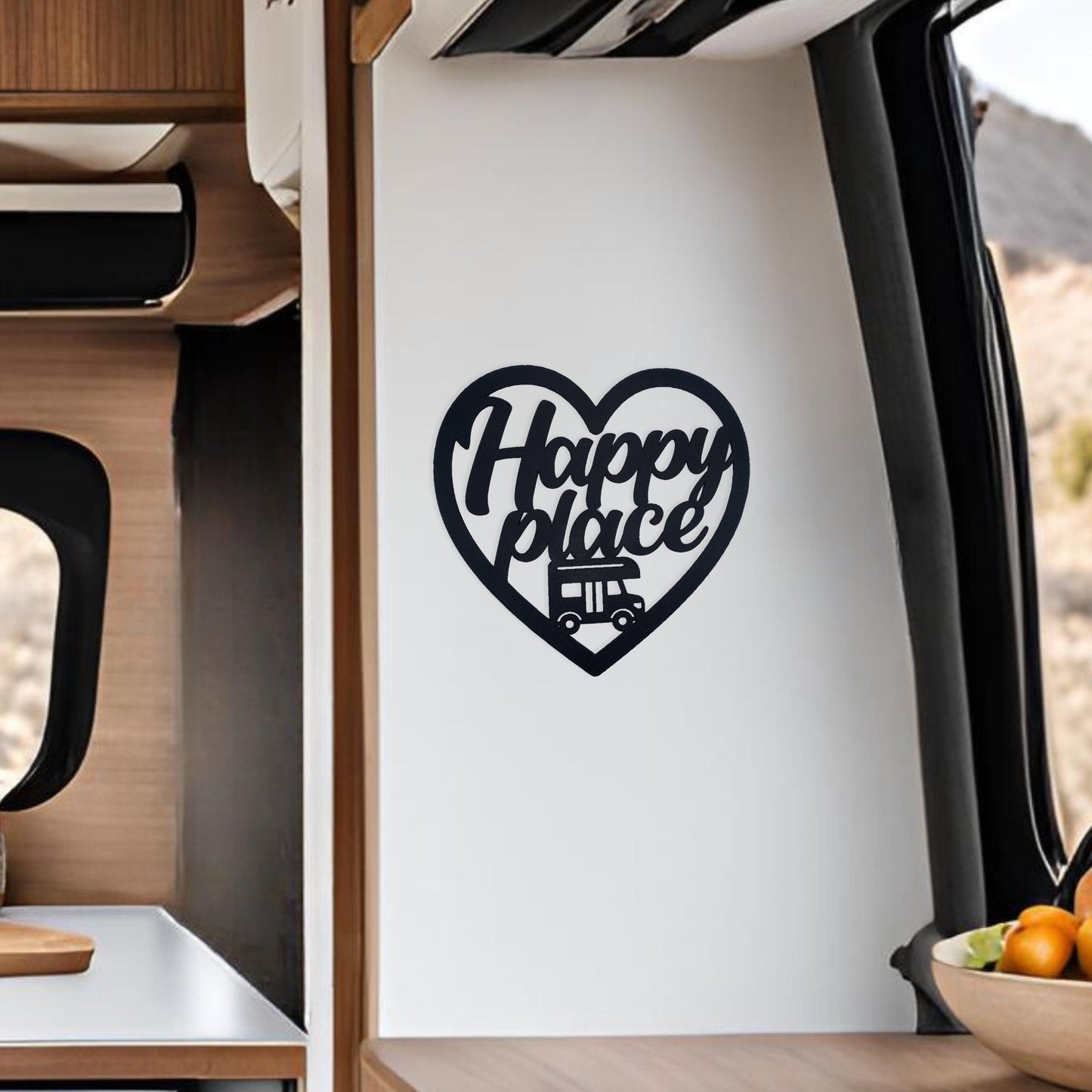 Klebendes Happy place Schild als moderne Wanddekoration – Produktansicht 8
